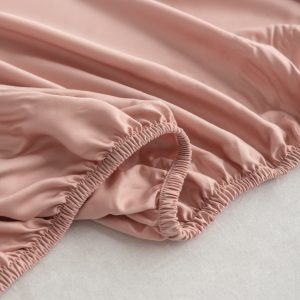 Bamboe hoeslaken in het roze met elastische band rondom